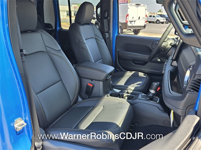 2025 Jeep Gladiator Sport photo 14