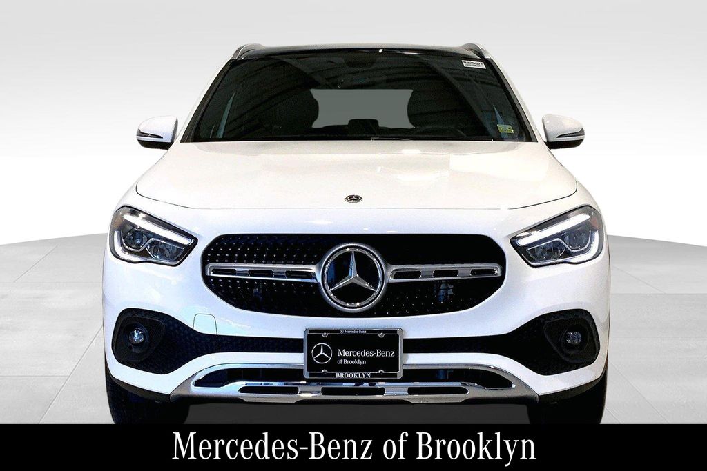 2022 Mercedes Benz GLA 250 4MATIC photo 3
