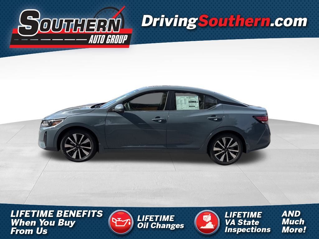 2025 Nissan Sentra SV's photo