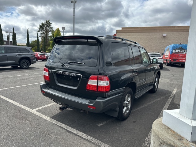 2006 Toyota Land Cruiser Base photo 2