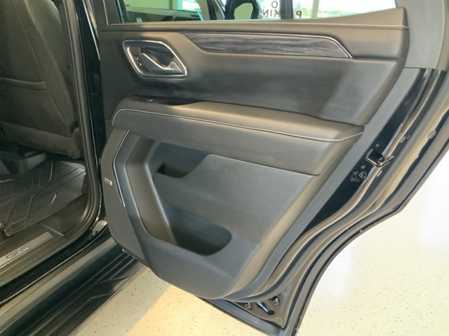2023 Gmc Yukon SLT photo 35