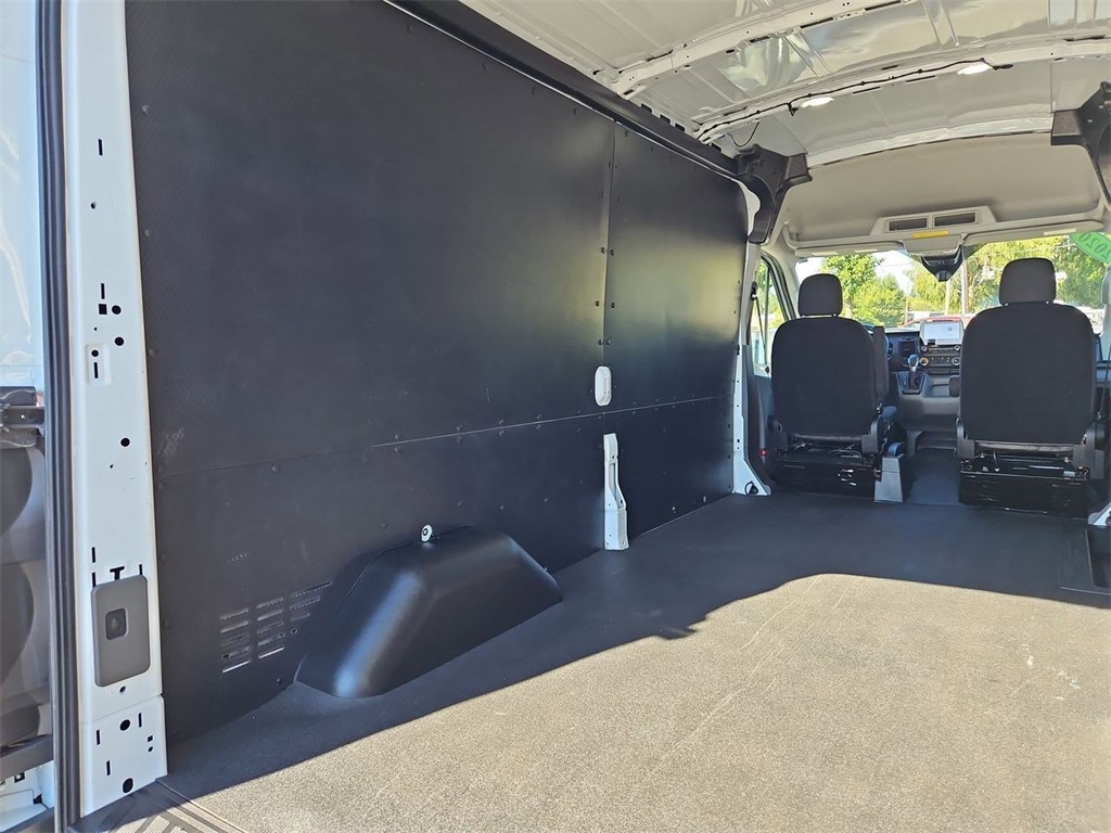 2020 Ford Transit photo 24