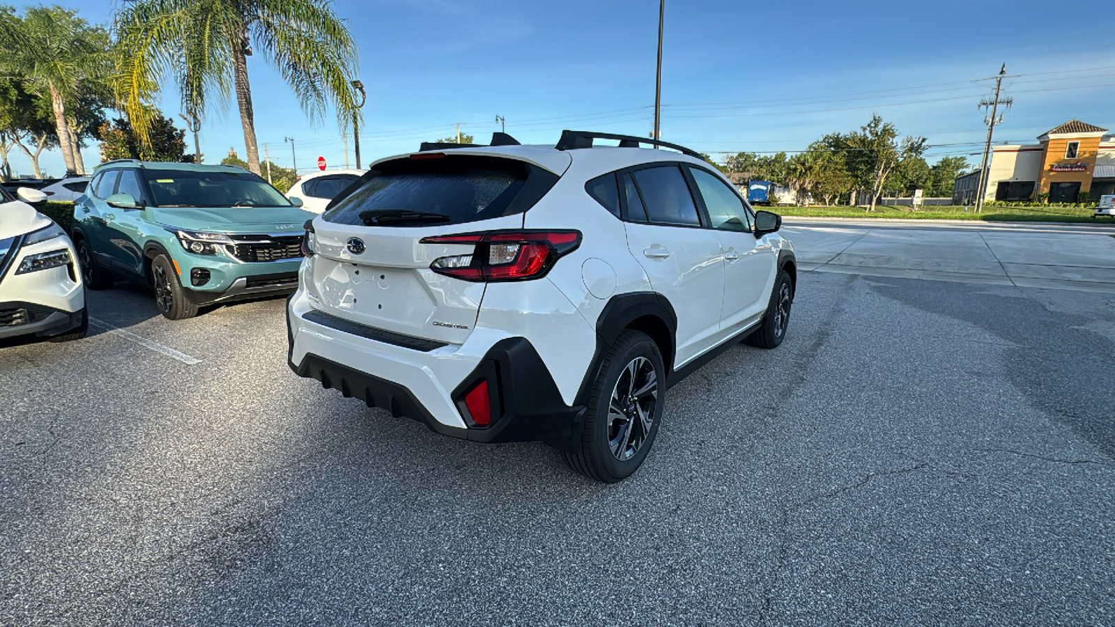 2025 Subaru Crosstrek Premium photo 6