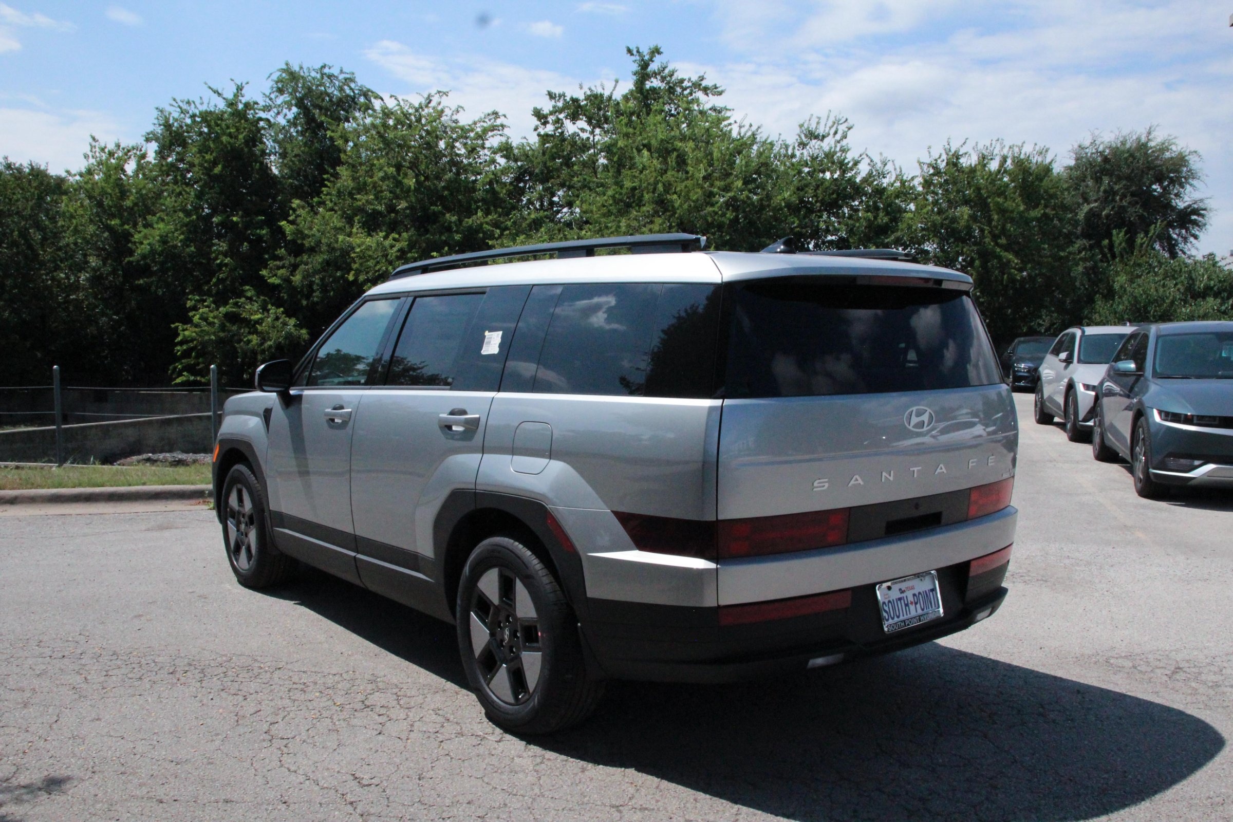 2026 Hyundai Santa Fe SEL photo 2