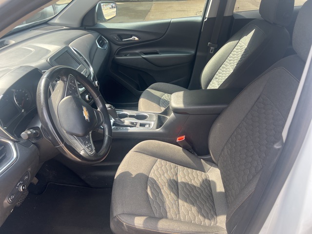 2021 Chevrolet Equinox LT photo 5