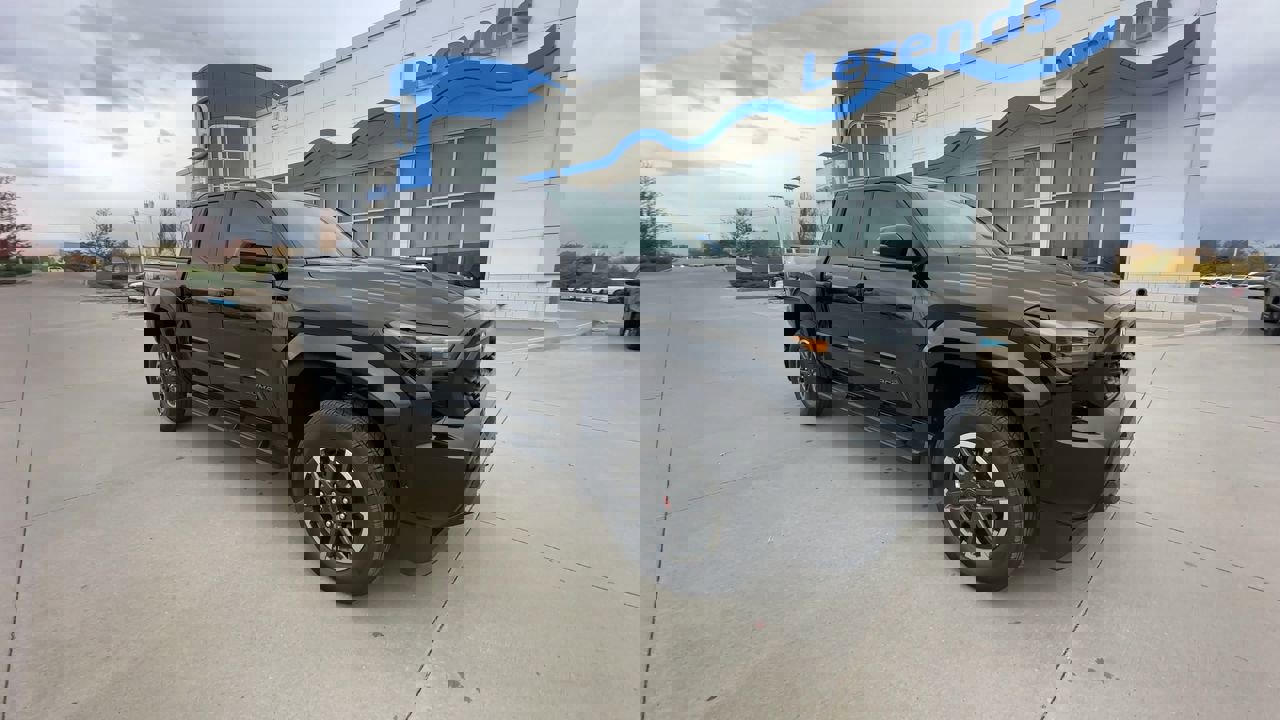 Used 2025 Toyota Tacoma TRD Sport with VIN 3TMLB5JN4SM105722 for sale in Kansas City