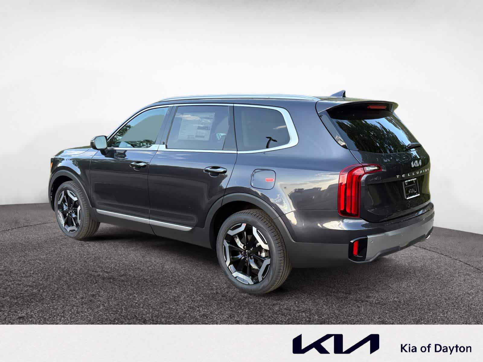 2025 Kia Telluride S photo 2