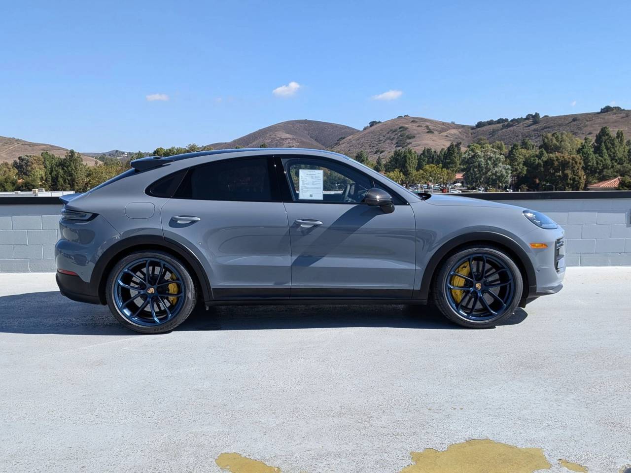 2024 Porsche Cayenne Turbo GT photo 5