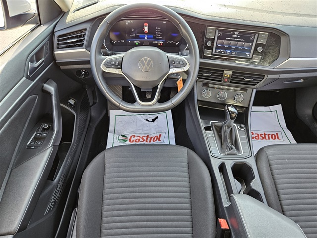 2024 Volkswagen Jetta 1.5T S photo 9