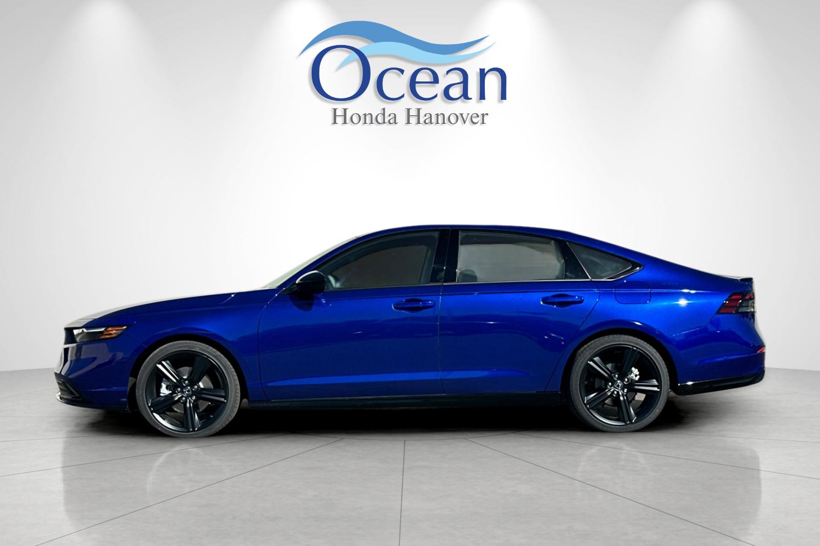 2025 Honda Accord Hybrid Sport-L photo 2