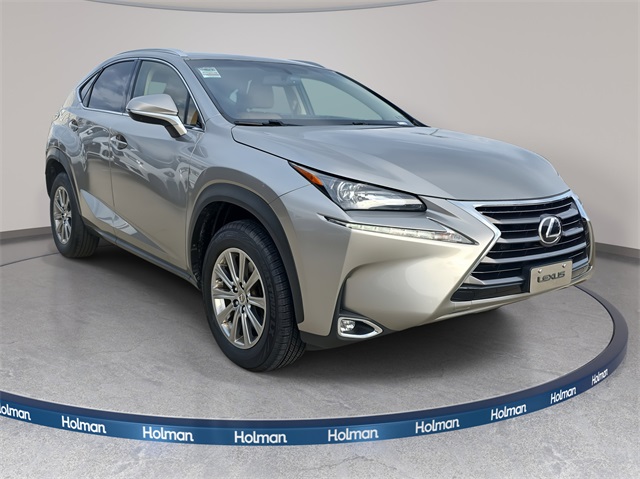 2015 Lexus NX 200t Luxury photo 3
