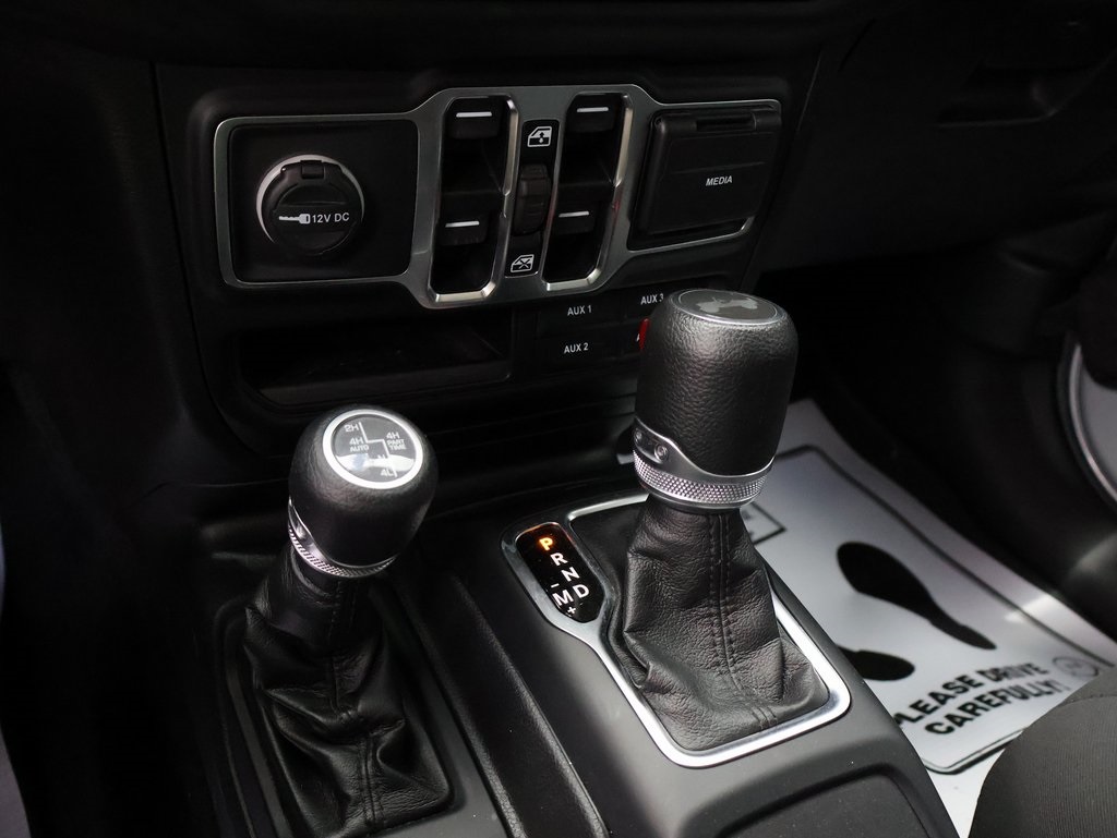 2023 Jeep Wrangler Willys 4xe photo 36