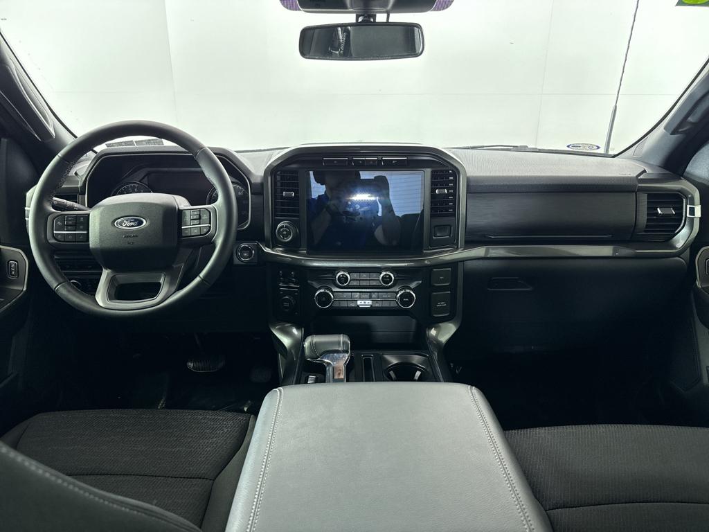 2023 Ford F-150 XLT photo 5
