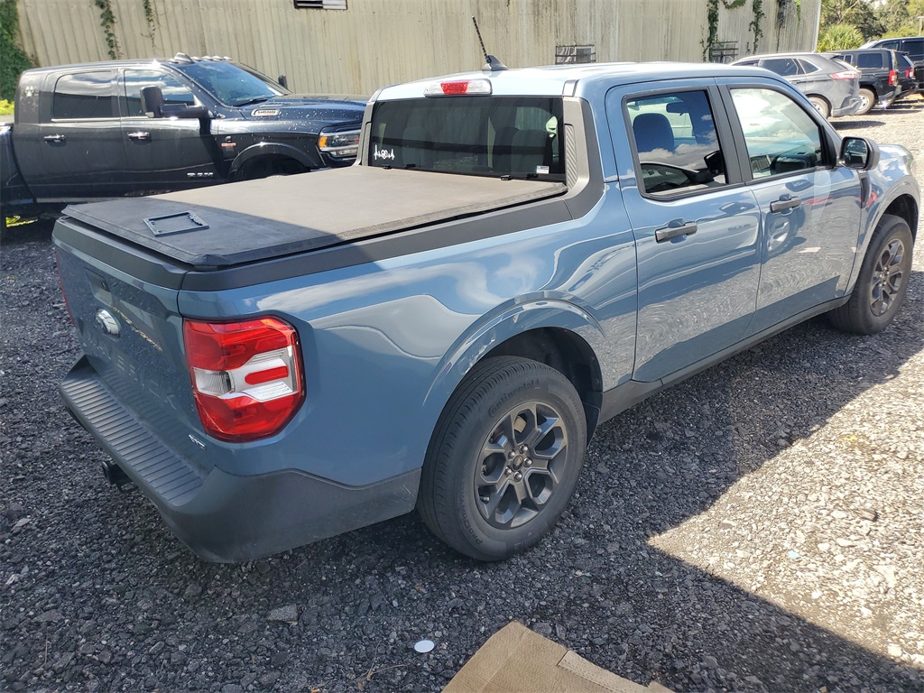 2024 Ford Maverick XLT photo 2