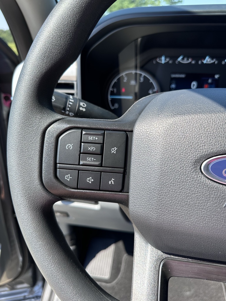 2025 Ford F-250 photo 15