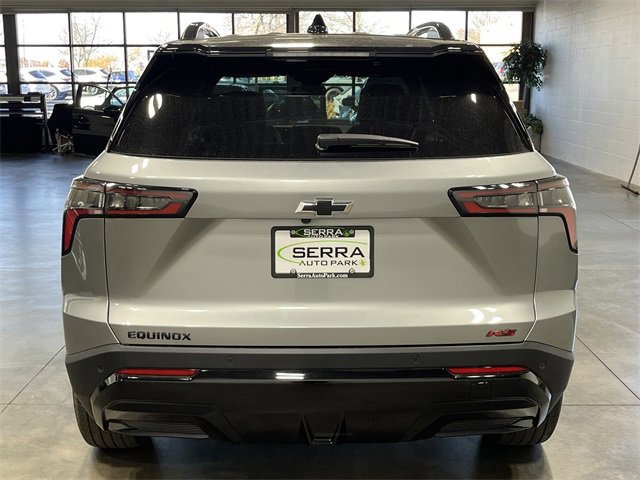 2026 Chevrolet Equinox RS photo 4