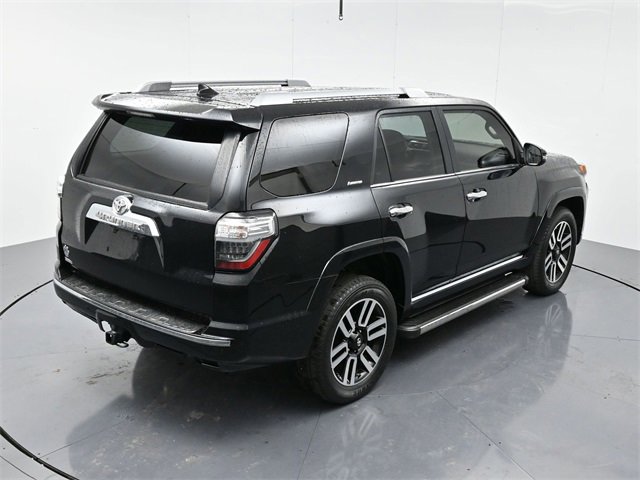 2018 Toyota 4Runner SR5 photo 39