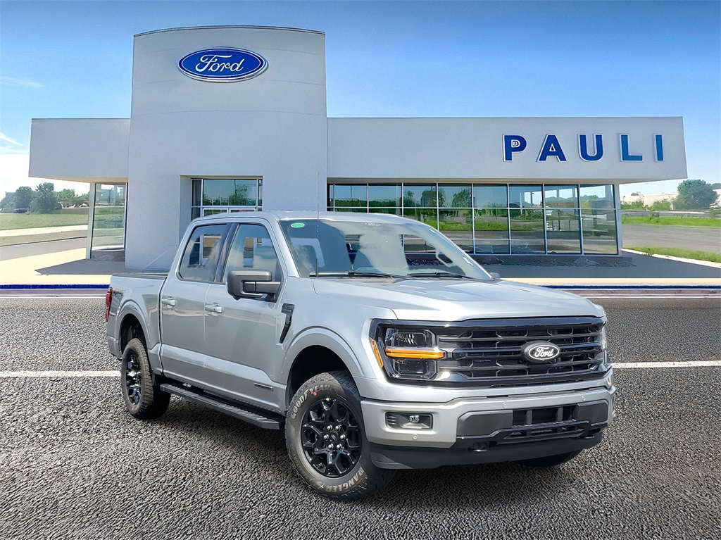2025 Ford F-150 XLT's photo