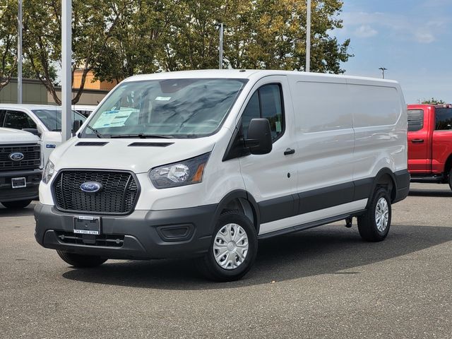 2025 Ford Transit photo 2