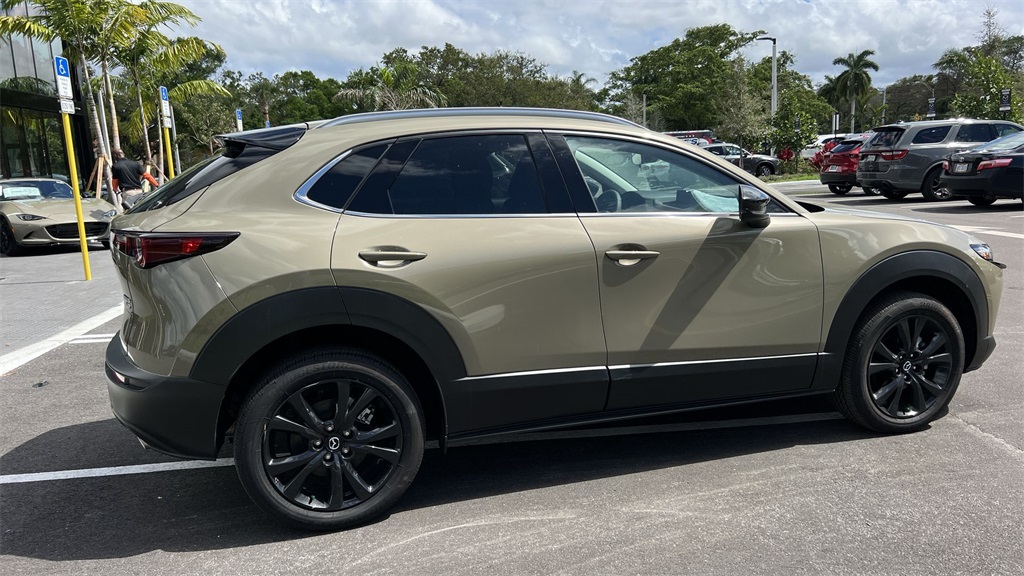2024 Mazda CX-30 2.5 Turbo Carbon photo 3