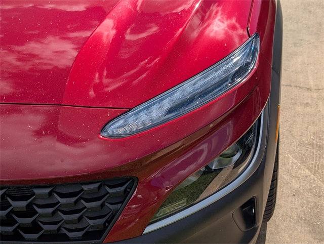 2023 Hyundai Kona SEL photo 2