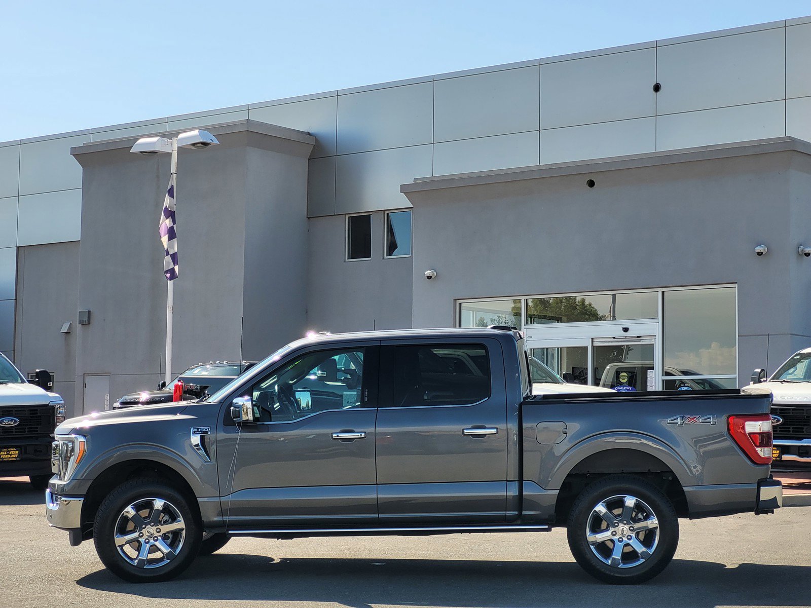 2023 Ford F-150 Lariat photo 7