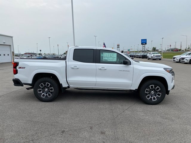 2025 Chevrolet Colorado Z71 photo 4