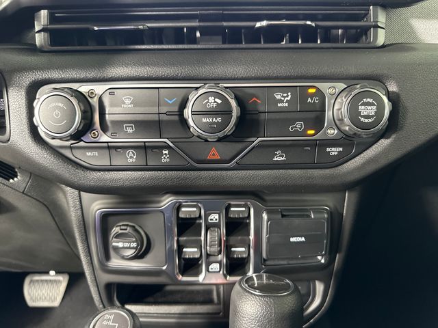 2025 Jeep Gladiator Sport S photo 16