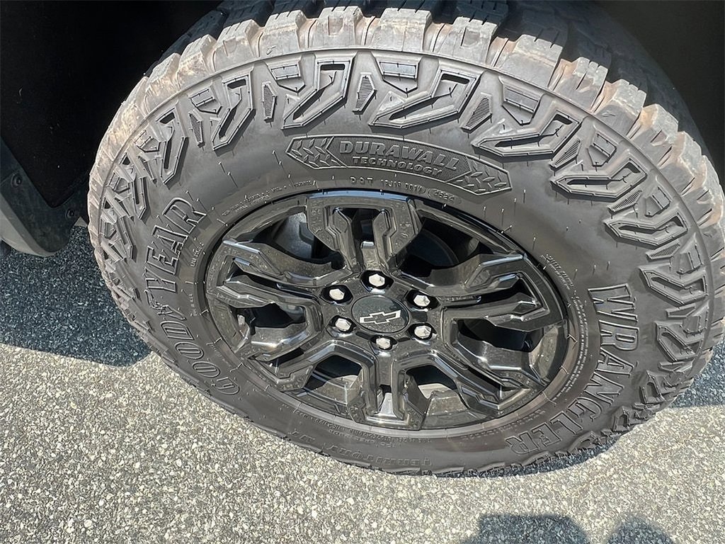 2023 Chevrolet Silverado 1500 ZR2 photo 5