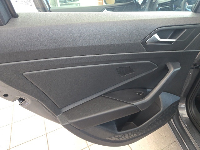 2025 Volkswagen Jetta 1.5T S photo 10
