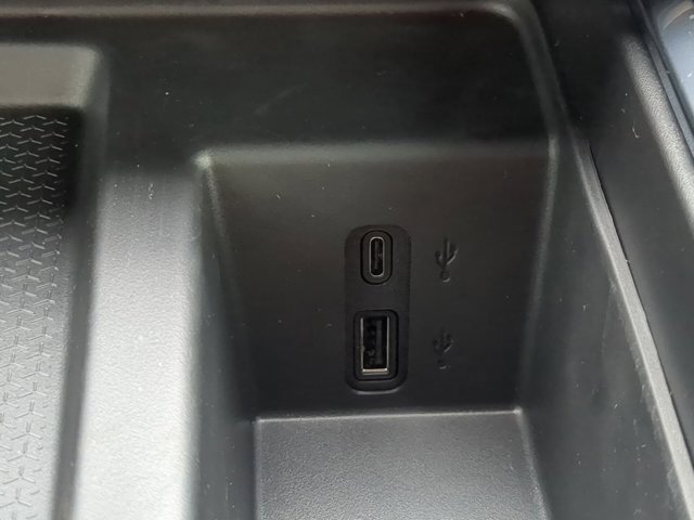 2026 Gmc Acadia Elevation photo 4