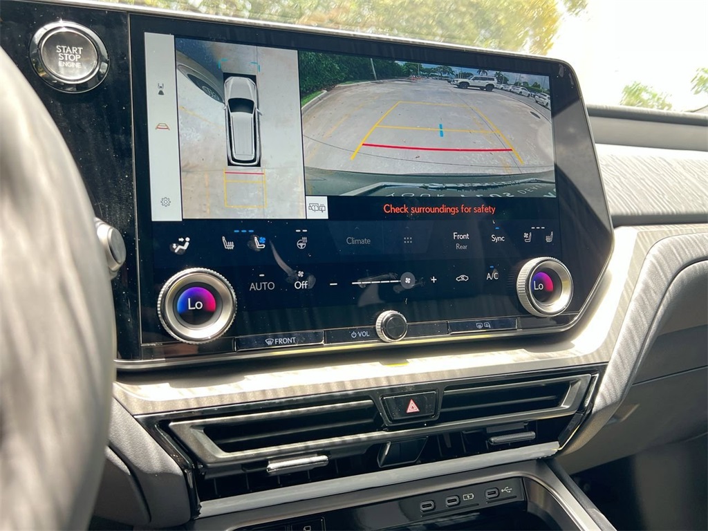 2025 Lexus TX 350 Premium photo 13