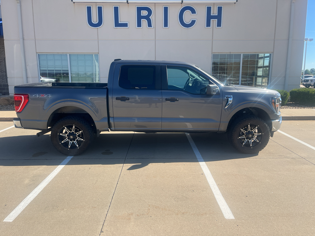 2023 Ford F-150 XLT photo 4