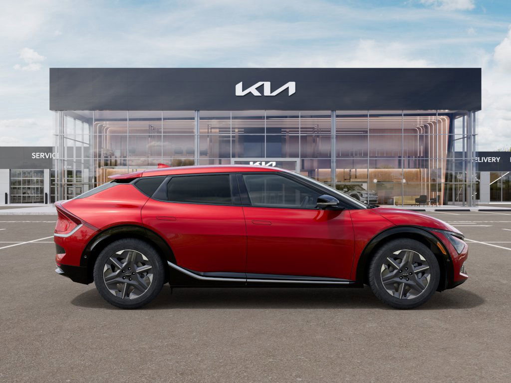 2025 Kia EV6 Light photo 7