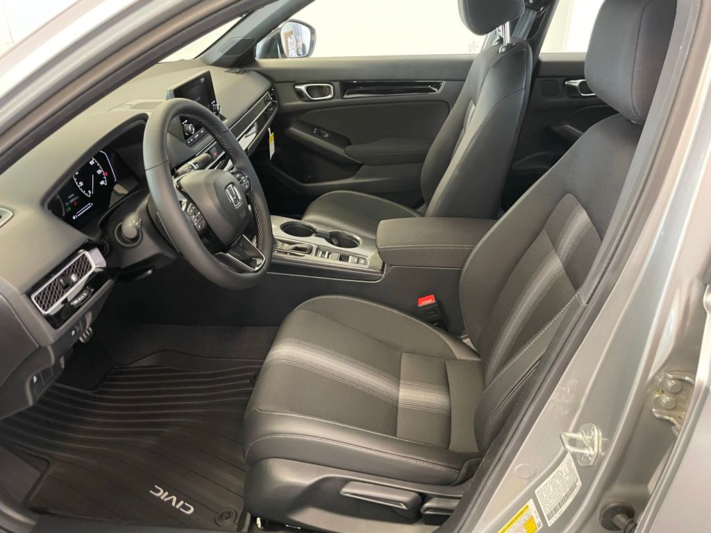 2025 Honda Civic Hybrid Sport photo 13