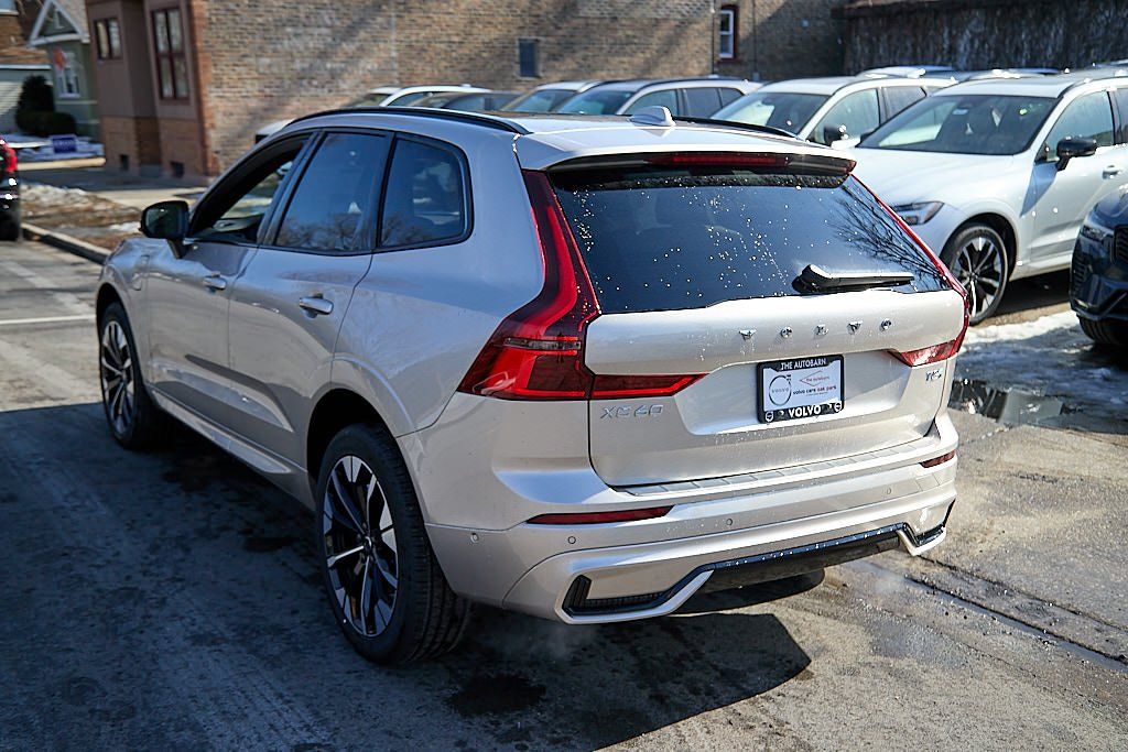 2026 VOLVO XC60 - Image 6
