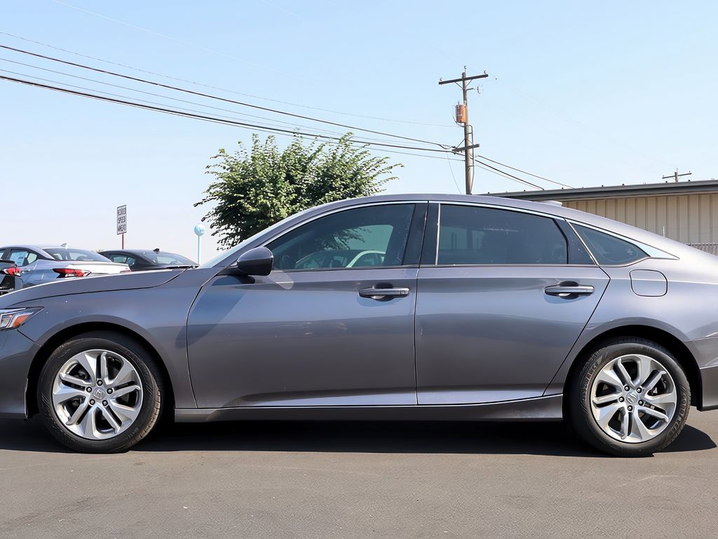 2019 Honda Accord LX 1.5T photo 4
