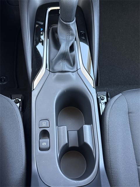 2025 Toyota Corolla LE photo 25