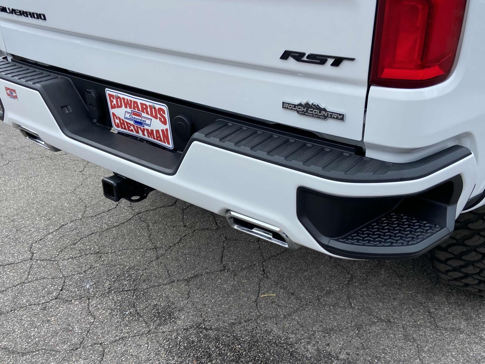 2022 Chevrolet Silverado 1500 RST photo 32