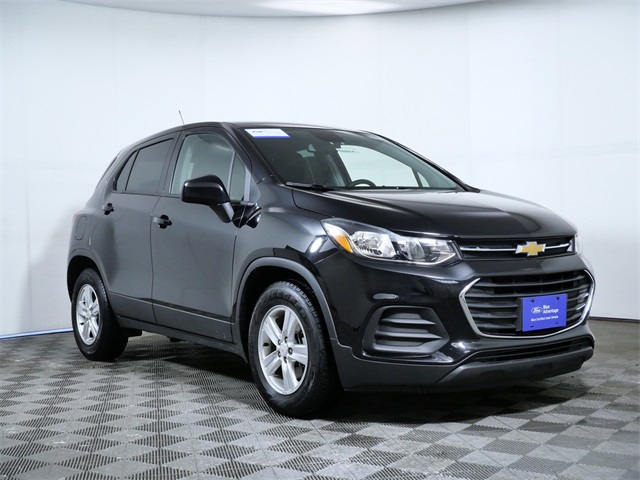 2020 Chevrolet Trax LS's photo
