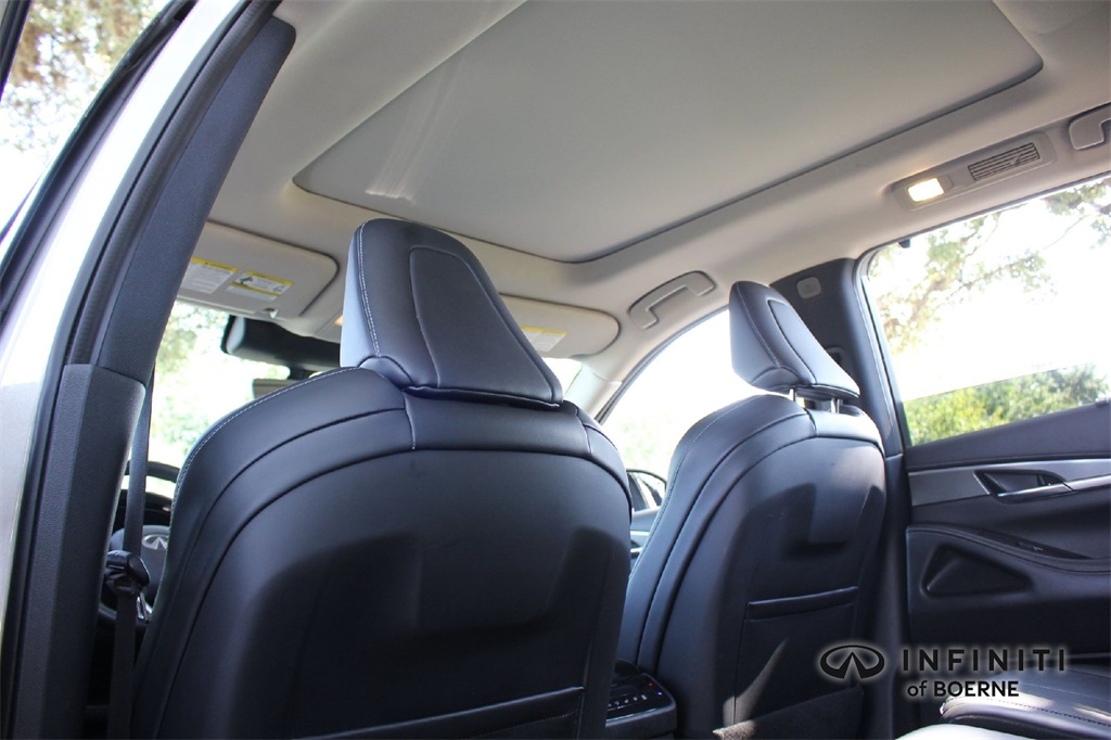 2023 Infiniti QX60 Luxe photo 26