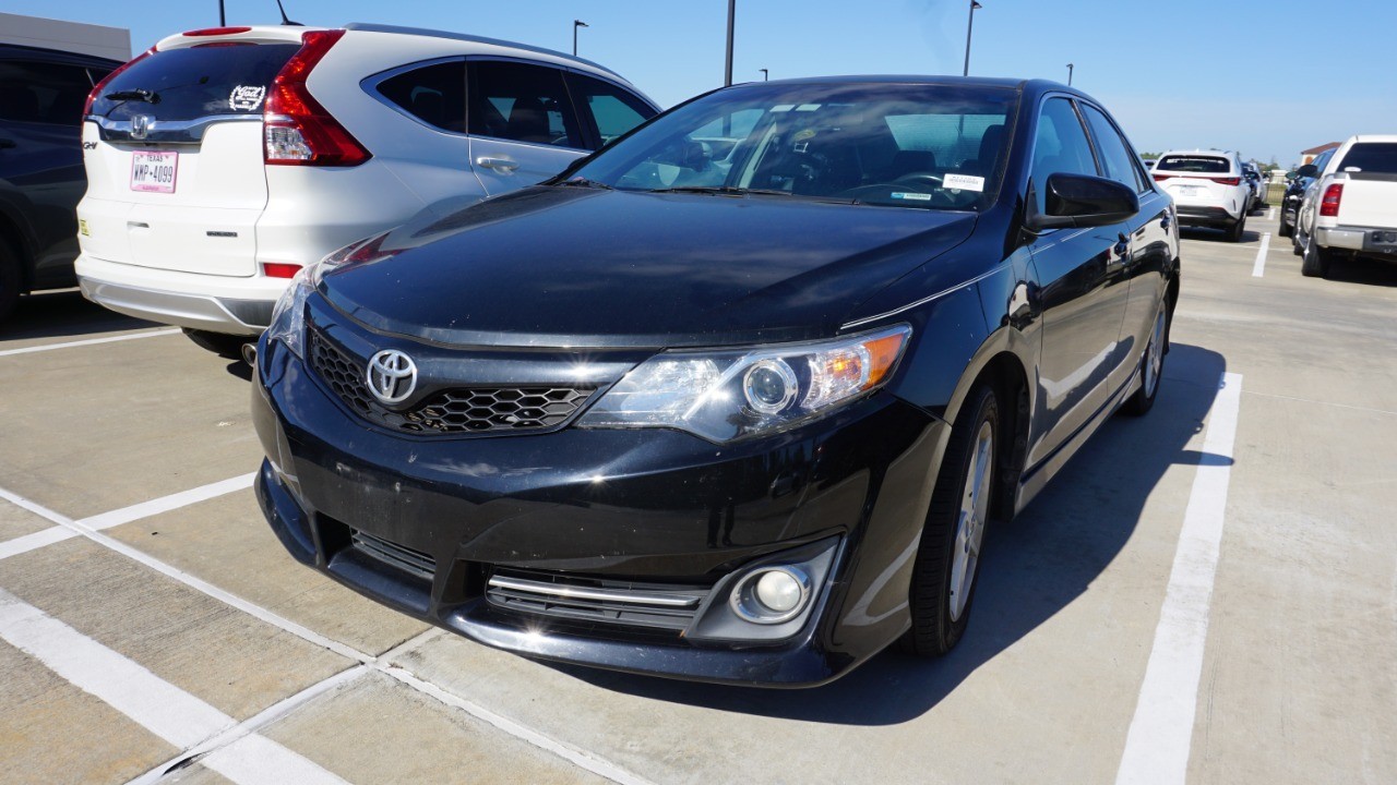 2012 Toyota Camry SE