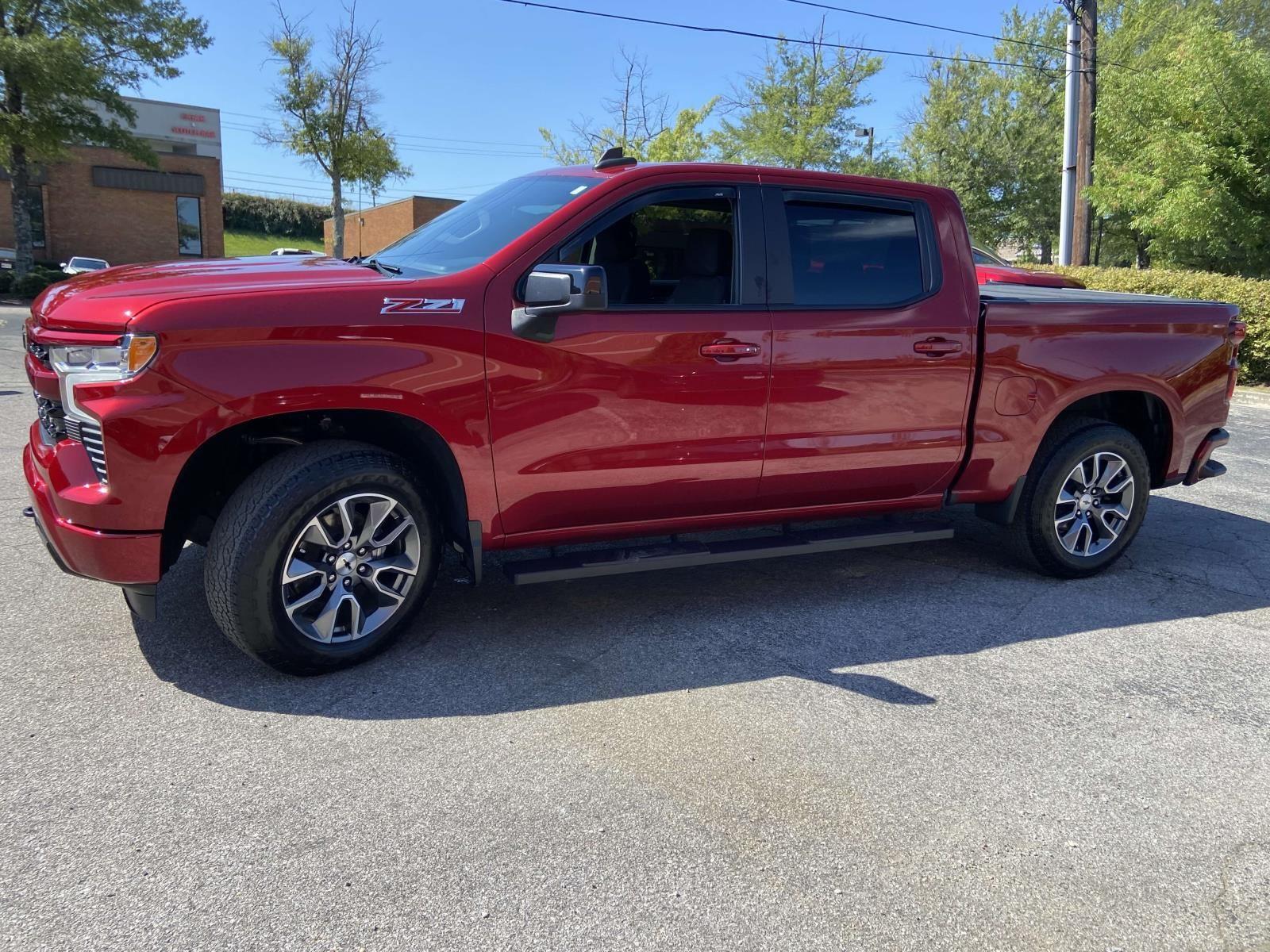 2024 Chevrolet Silverado 1500 RST photo 22
