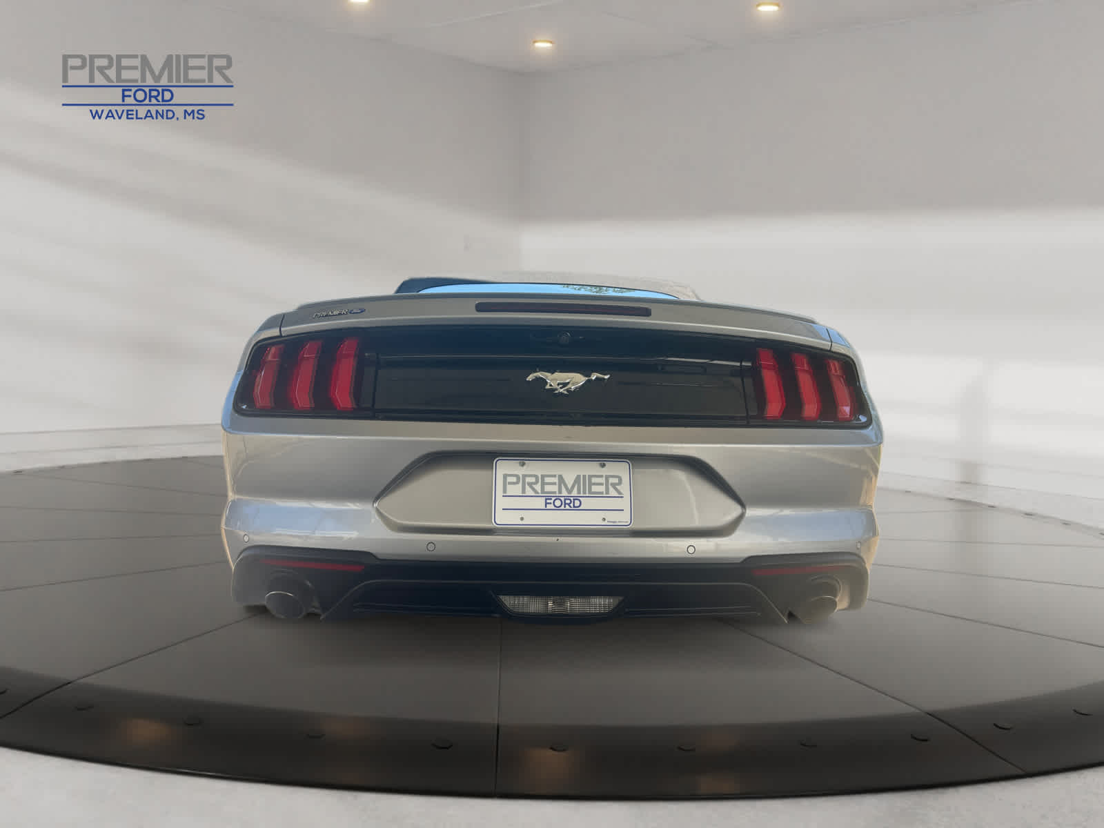 2023 Ford Mustang EcoBoost Premium photo 4
