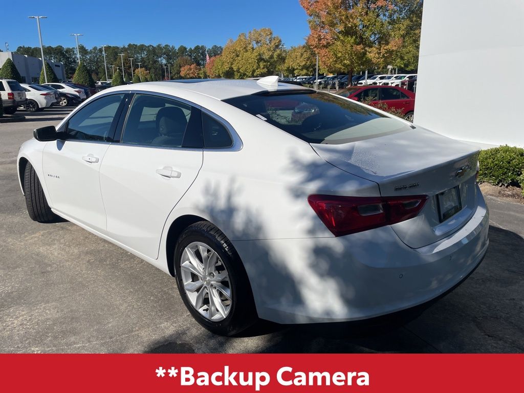 2024 Chevrolet Malibu 1LT photo 3