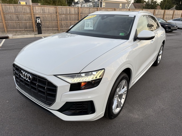 2023 Audi Q8 55 Premium photo 4