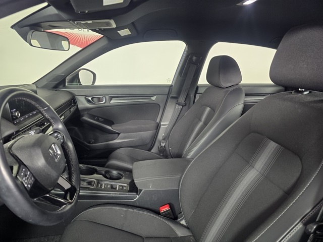 2023 Honda Civic Sport photo 4