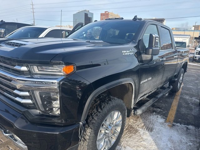 2022 Chevrolet Silverado 2500HD High Country's photo