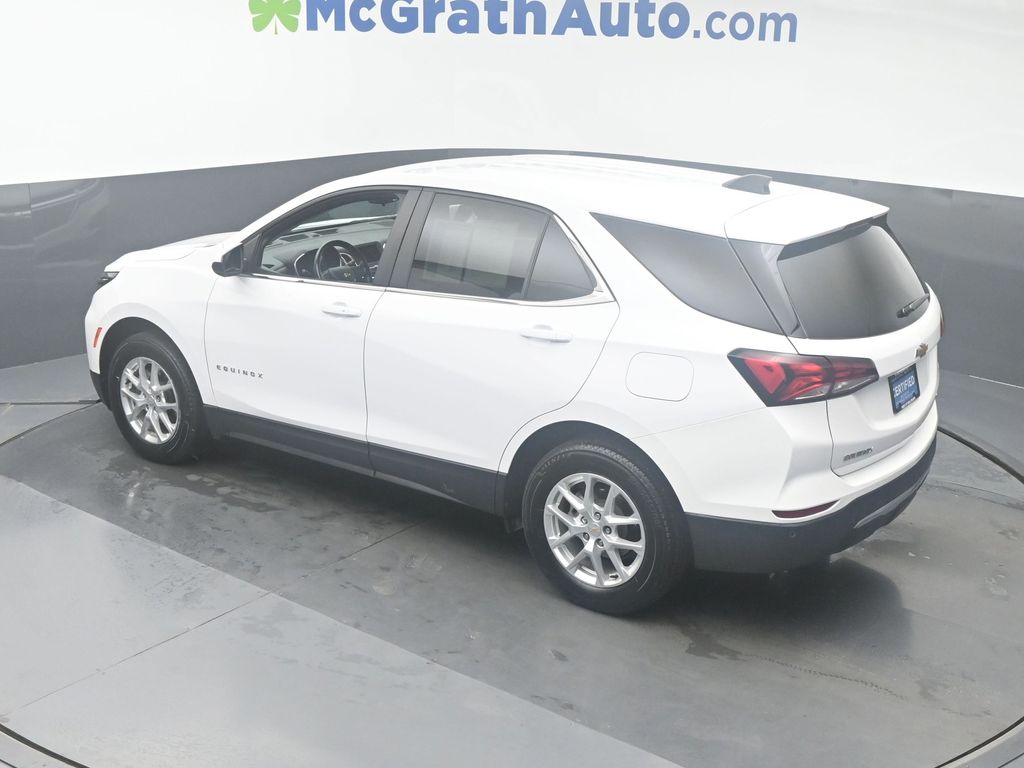 2022 Chevrolet Equinox LT photo 17