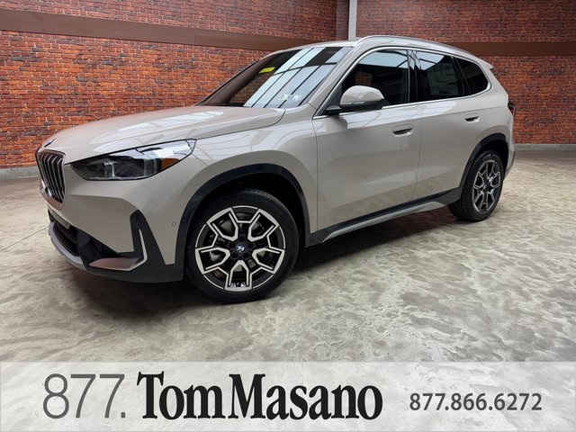 2026 BMW X1 28i's photo